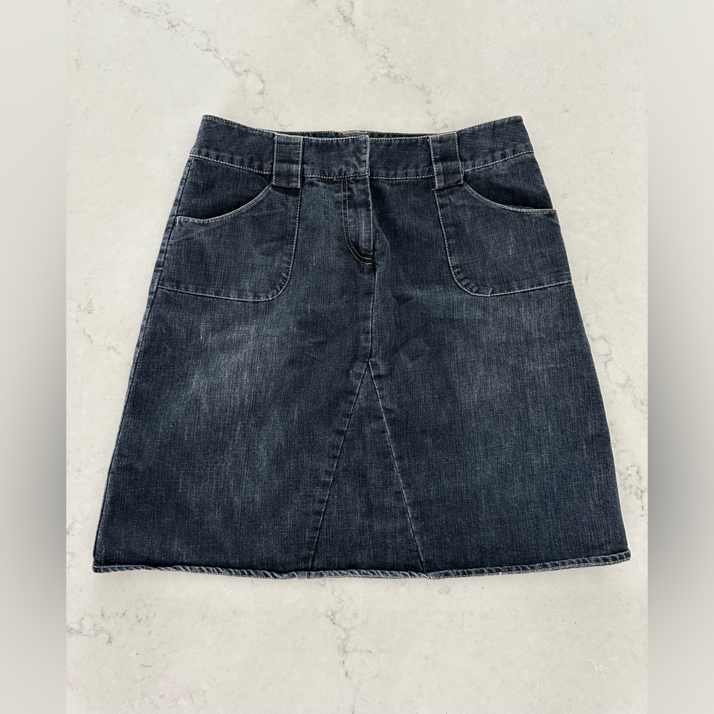 Contrast size 4 Denim Skirt